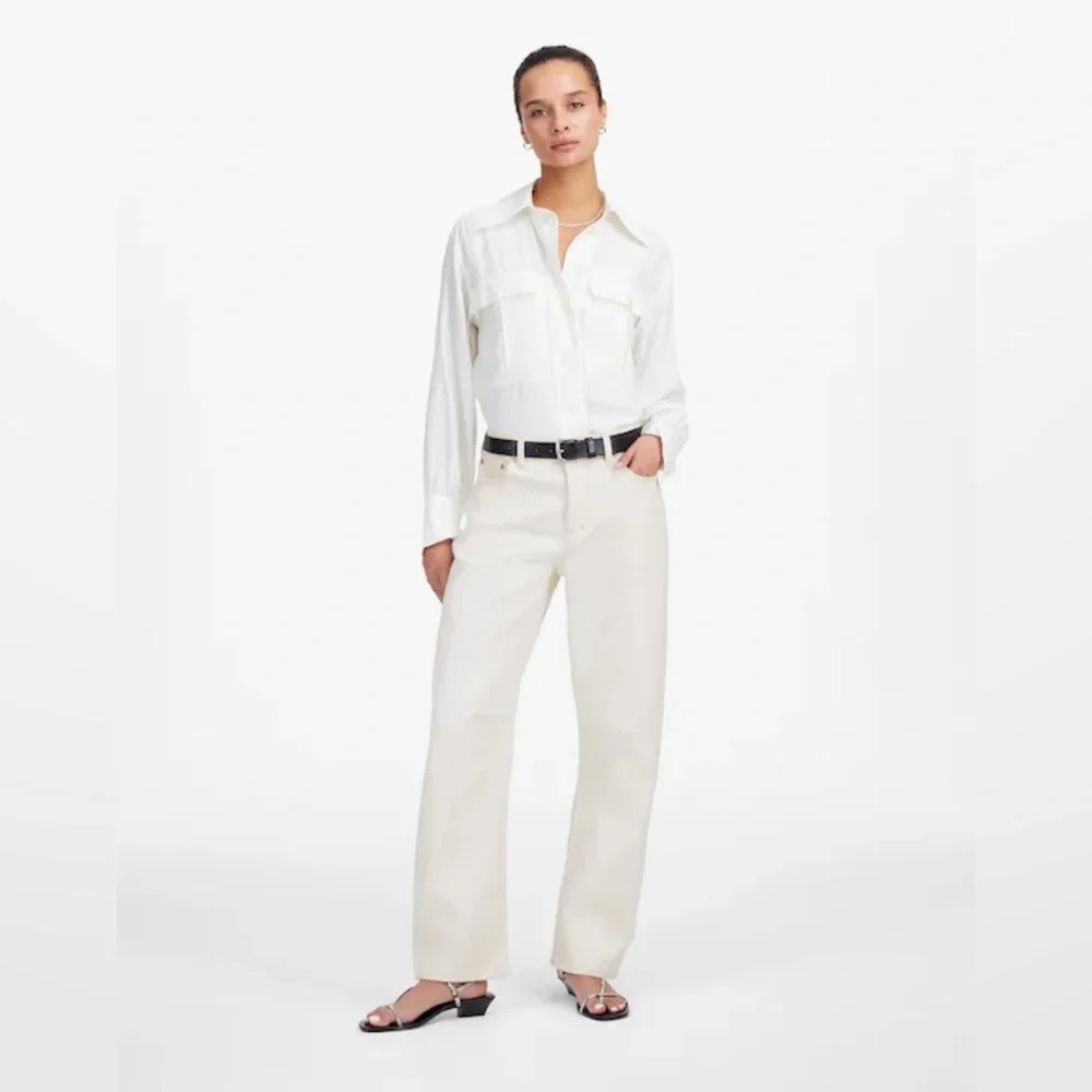 madewell | the darted barrel-leg jeans- vintage canvas - Picture 3 of 13